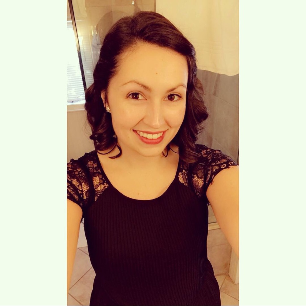 Meet your Posher, Katelyn